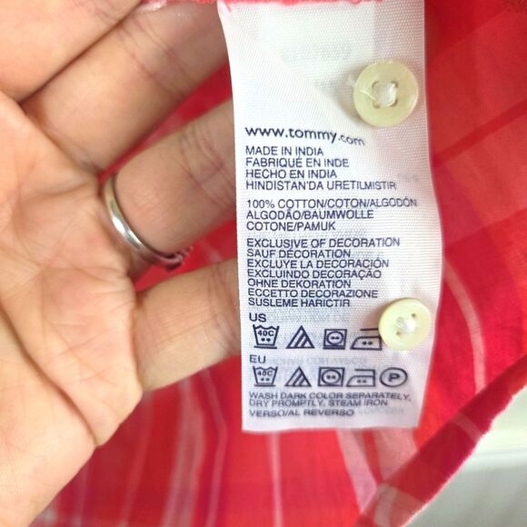 Tommy Hilfiger Women's Classic Fit Button Down Roll Tab Pink Plaid Shirt Large - Picture 9 of 9